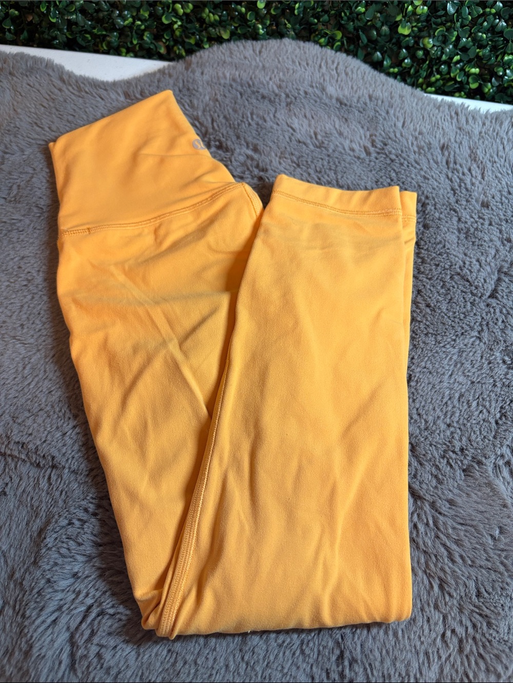 lululemon athletica High-Rise Capri Leggings Size 2